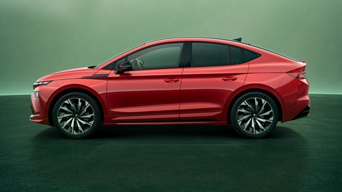 Skoda Enyaq (2025) πλευρικό προφίλ