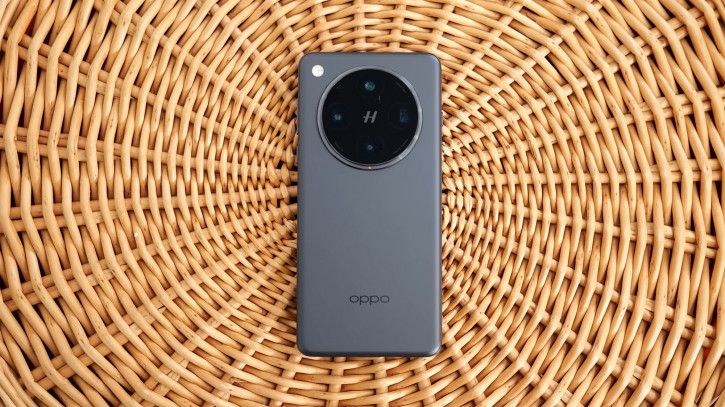 ΒΙΝΤΕΟ: OPPO Find X8 Pro Review Είναι αυτή η λάθος στροφή;